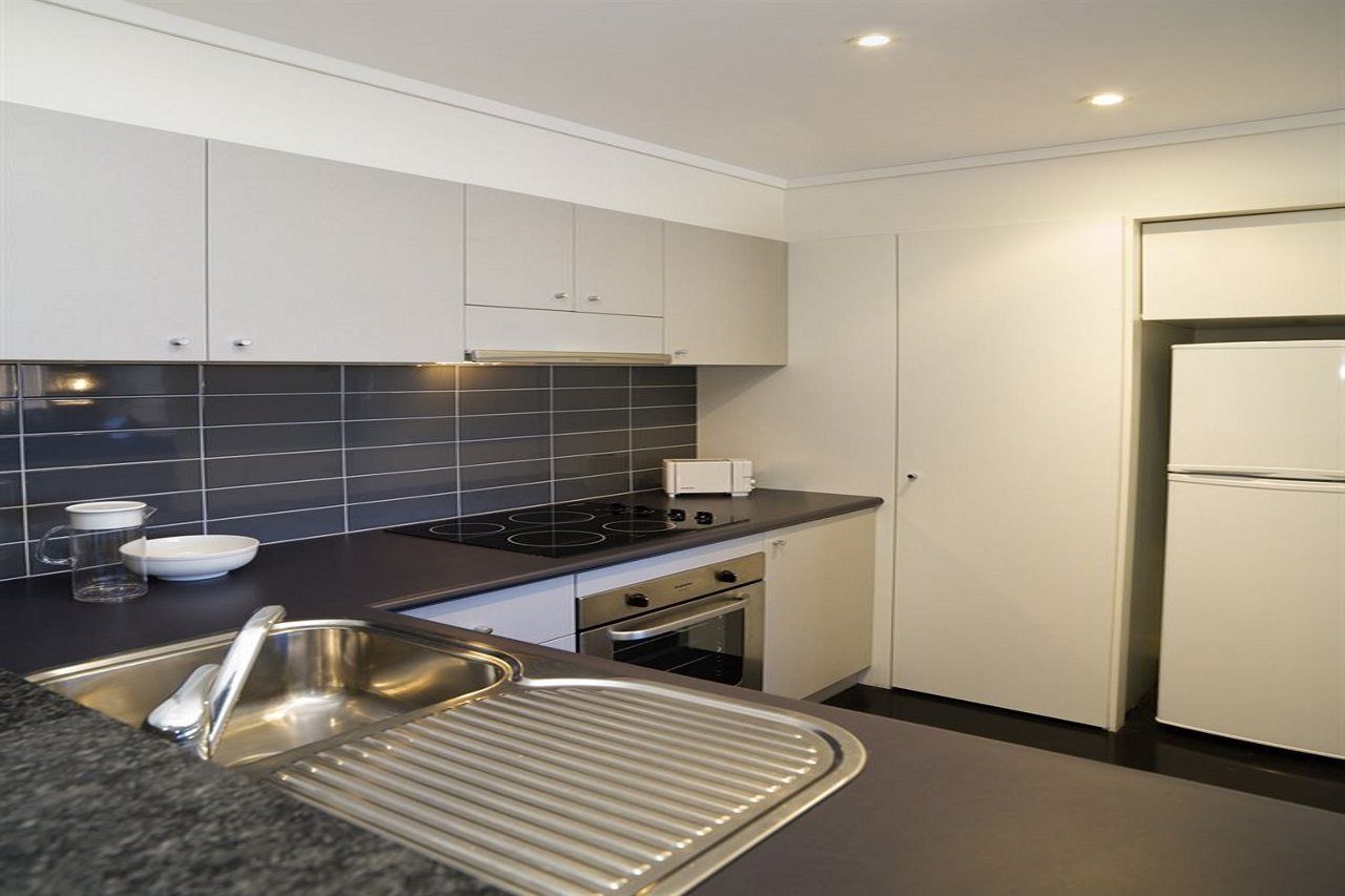 Adina Apartment Hotel Perth Barrack Plaza Exteriör bild