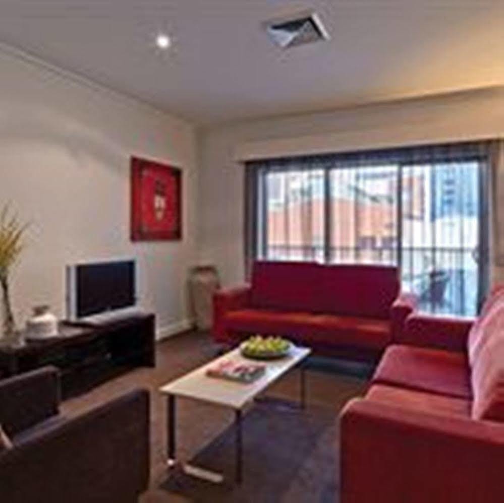 Adina Apartment Hotel Perth Barrack Plaza Exteriör bild
