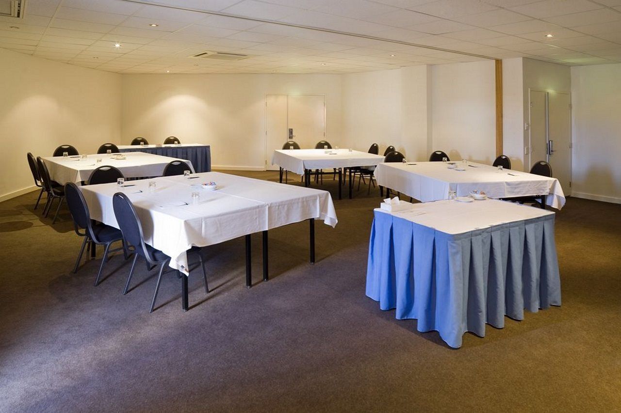 Adina Apartment Hotel Perth Barrack Plaza Exteriör bild