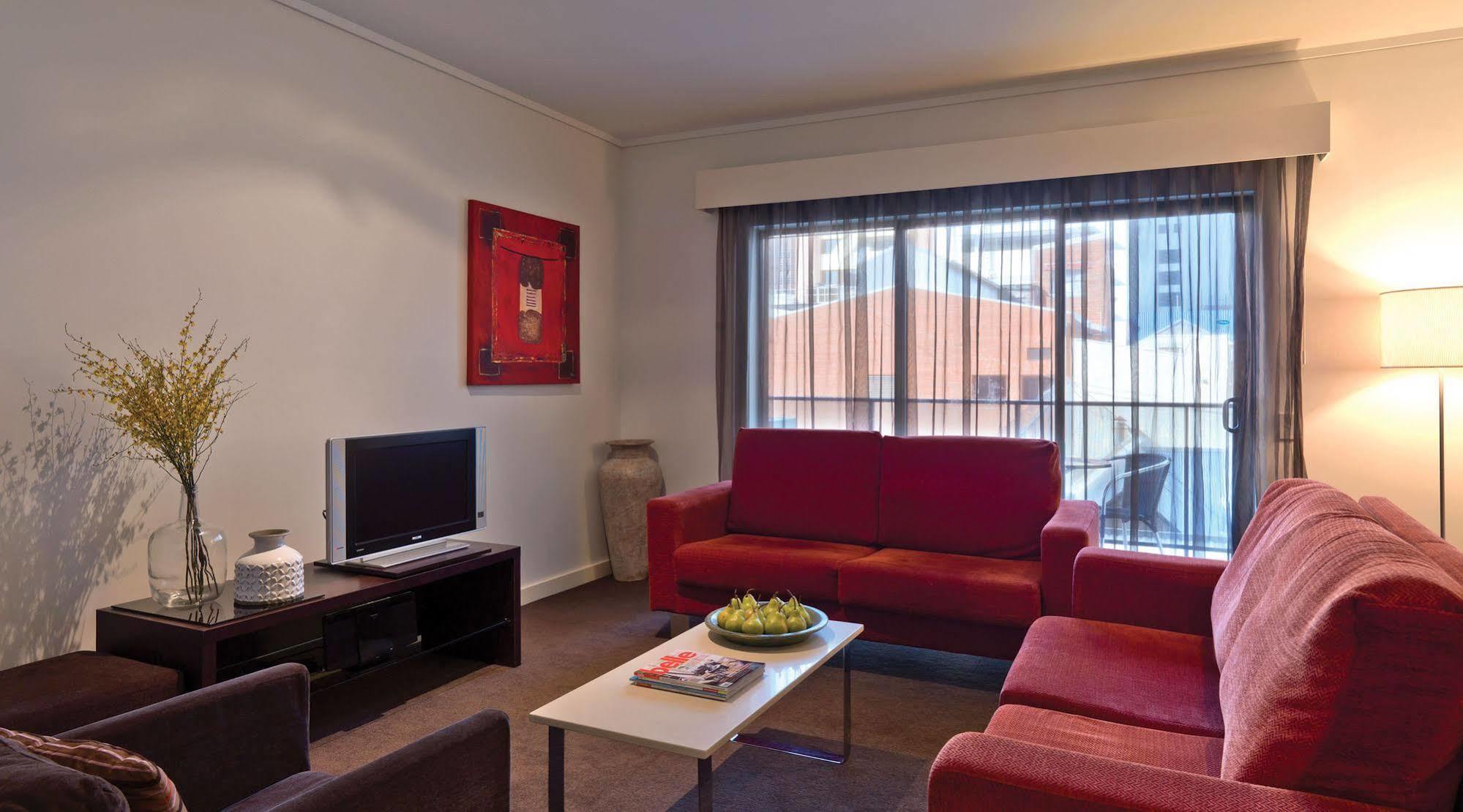 Adina Apartment Hotel Perth Barrack Plaza Exteriör bild