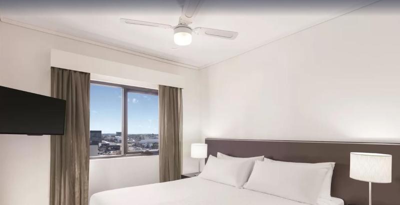 Adina Apartment Hotel Perth Barrack Plaza Exteriör bild